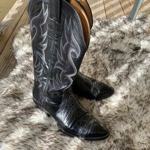 Nocona alligator cowboy boots